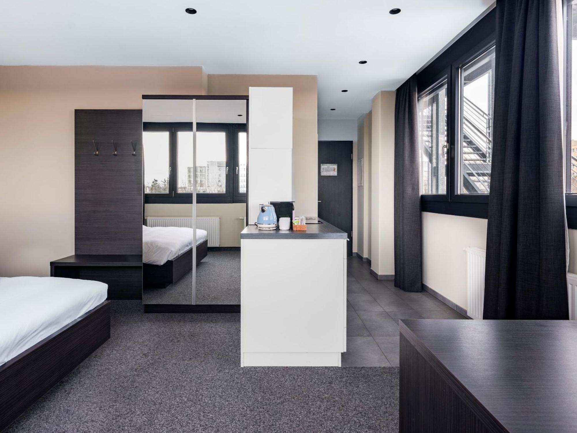 Numa Munich Viktoria Aparthotel Bagian luar foto